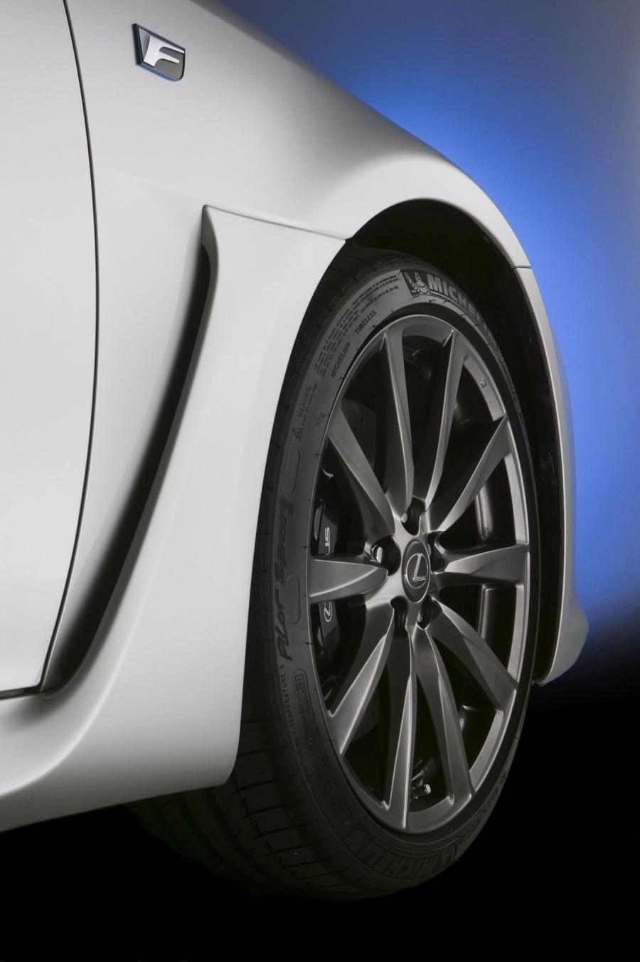 Lexus IS-F 2008 года  (фото 178 из 376)
